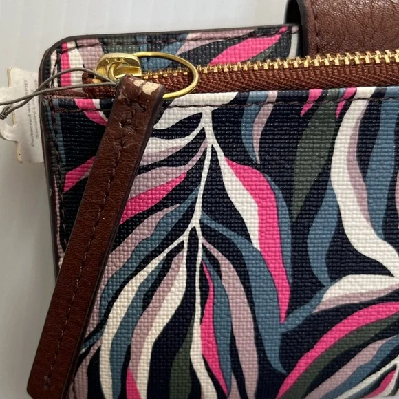 Fossil Emma RFID Tab Clutch Wallet - Picture 9 of 11